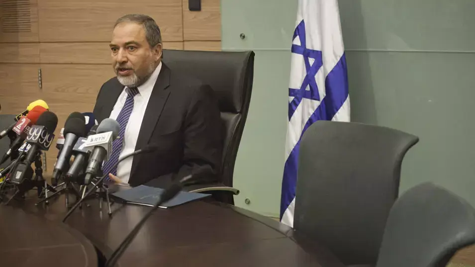 יור ישראל ביתנו, אביגדור ליברמן,  במסיבת עיתונאים שכינס בכנסת, מרץ 2013