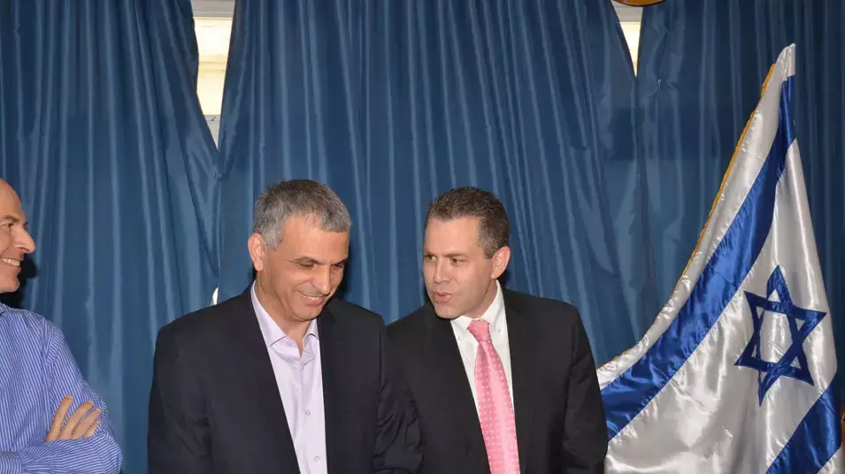 שר התקשורת גלעד ארדן שר התקשורת גלעד ארדן