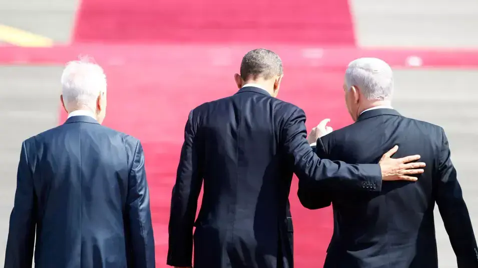 אובמה, פרס ונתניהו על השטיח האדום, מרץ 2013 אובמה, פרס ונתניהו על השטיח האדום, מרץ 2013