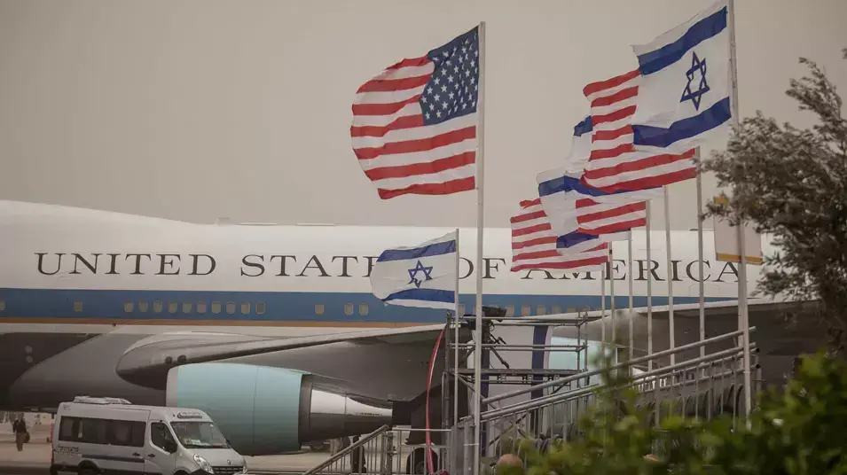 שיבושים בהגעת נשיא ארה"ב ברק אובמה לנתב"ג בגלל מזג האוויר, מרץ 2013