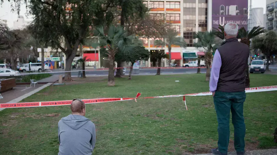 מטען דמה הוטמן בסניף "טיב טעם" בתל אביב מטען דמה הוטמן בסניף "טיב טעם" בתל אביב