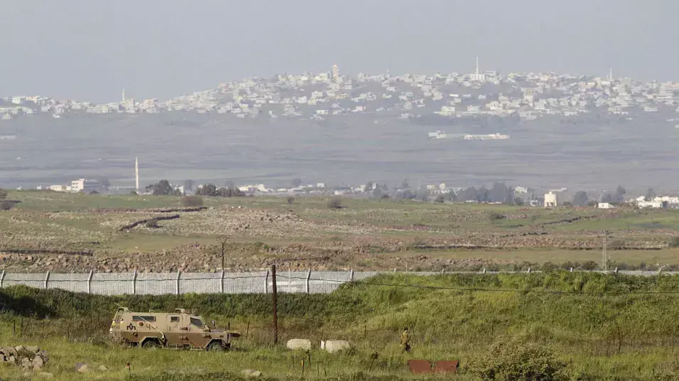 כלי רכב של צה"ל בגבול עם סוריה ברמת הגולן, מרץ 2013 כלי רכב של צה"ל בגבול עם סוריה ברמת הגולן, מרץ 2013