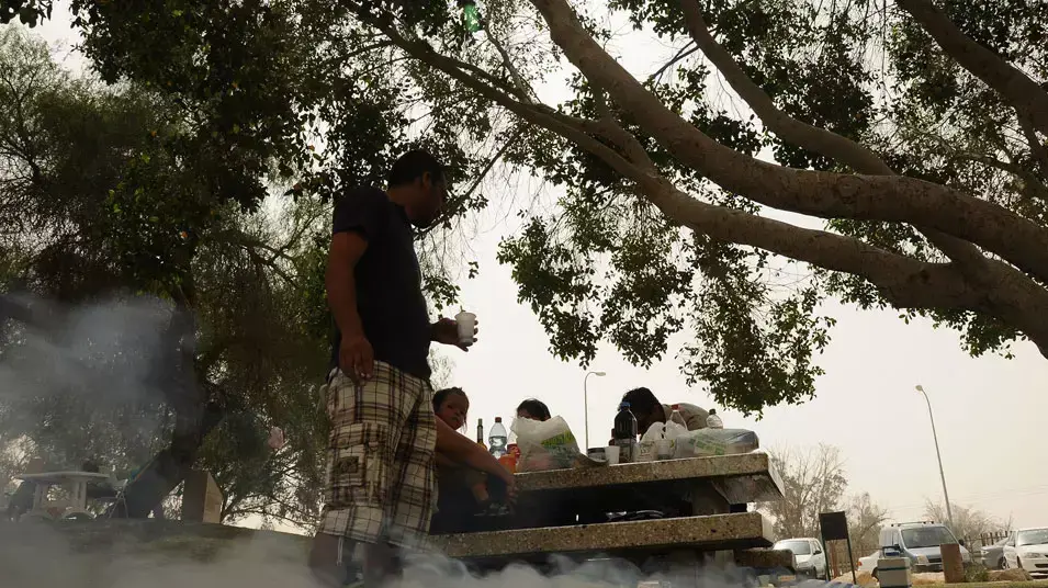 מטיילים בפארק גולדה בחופשת הפסח, אפריל 2013 מטיילים בפארק גולדה בחופשת הפסח, אפריל 2013