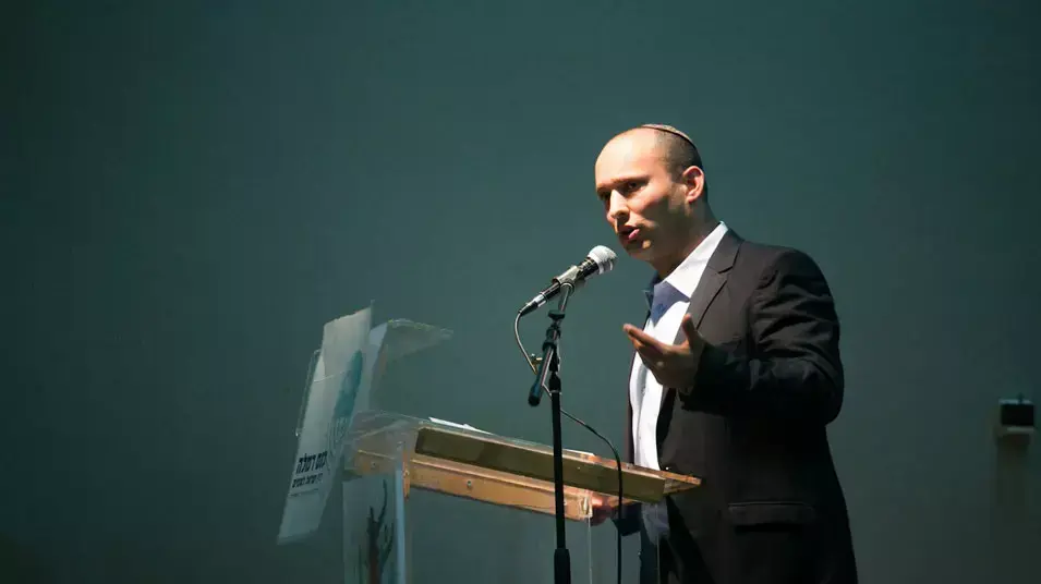 נפתלי בנט בכנס רמלה, אפריל 2013 נפתלי בנט בכנס רמלה, אפריל 2013