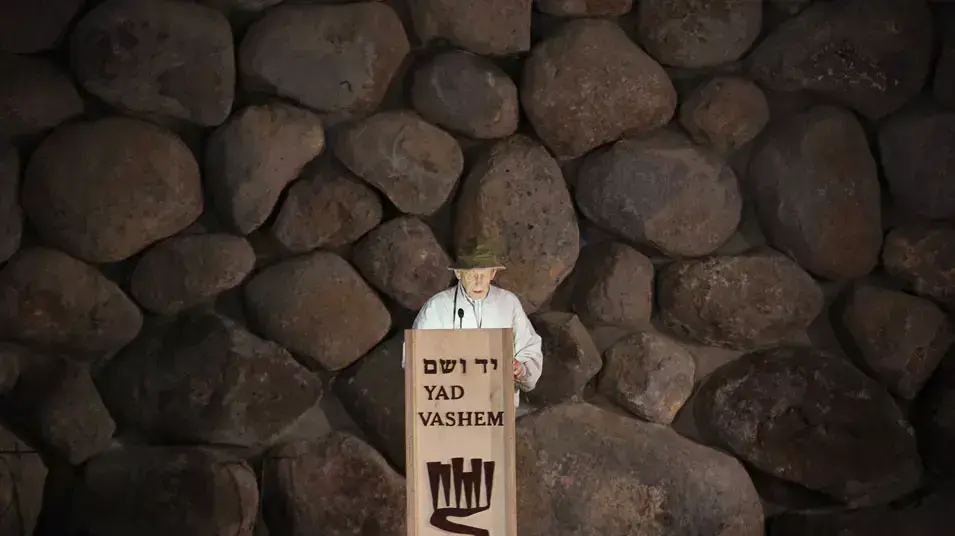 טקס לכל איש יש שם אוהל יזכור יד ושם טקס לכל איש יש שם אוהל יזכור יד ושם