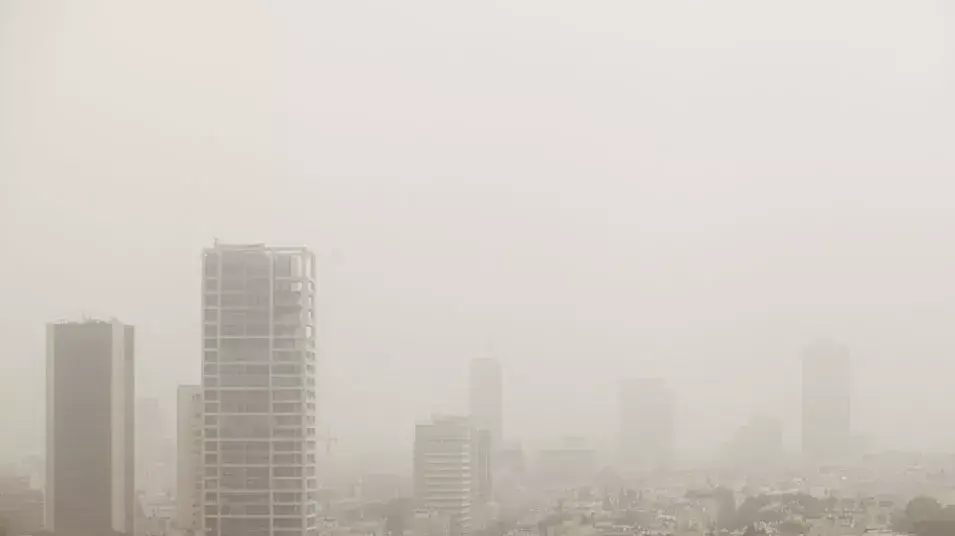 אובך בתל אביב, אפריל 2013 אובך בתל אביב, אפריל 2013