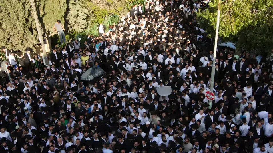 הלווייתו של הרב יעקב יוסף, בנו של הרב עובדיה יוסף, בירושלים, 12 באפריל 2013 הלווייתו של הרב יעקב יוסף, בנו של הרב עובדיה יוסף, בירושלים, 12 באפריל 2013
