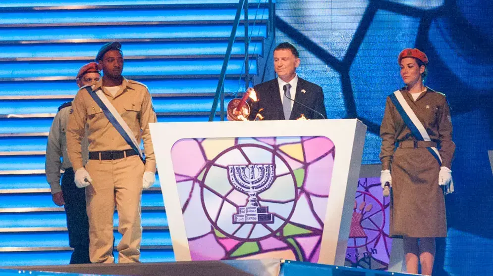 טקס הדלקת המשואות בהר הרצל, יום העצמאות ה-65 טקס הדלקת המשואות בהר הרצל, יום העצמאות ה-65