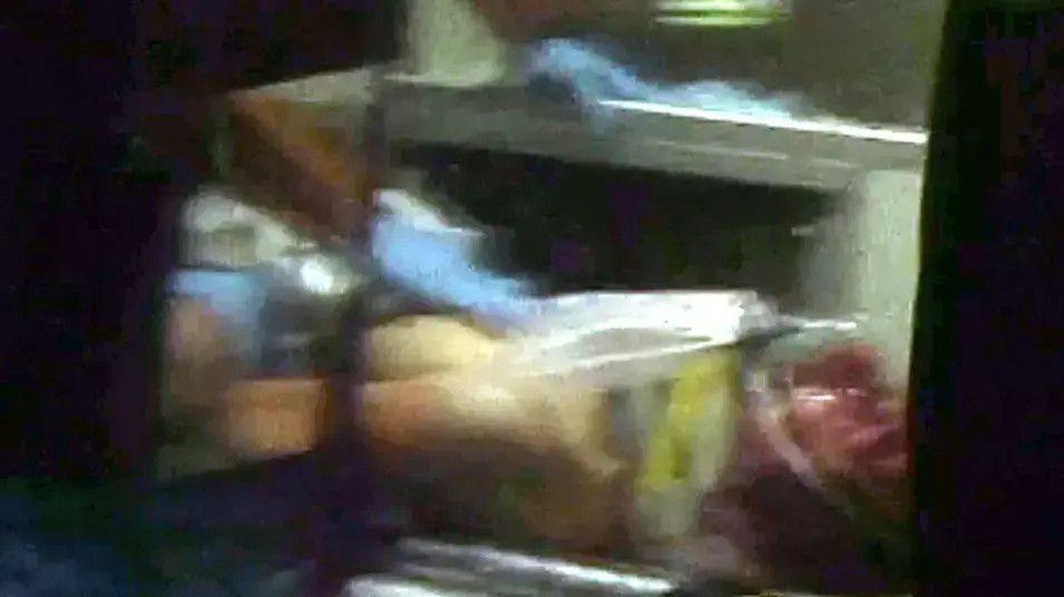 ג'וחאר צ'רנייב, המחבל השני מבוסטון נלכד ומובא על אלונקה לבית החולים ג'וחאר צ'רנייב, המחבל השני מבוסטון נלכד ומובא על אלונקה לבית החולים
