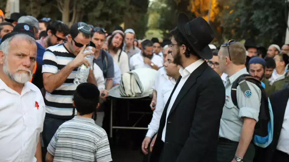 הלווית אביתר בורובסקי, אפריל 2013 הלווית אביתר בורובסקי, אפריל 2013