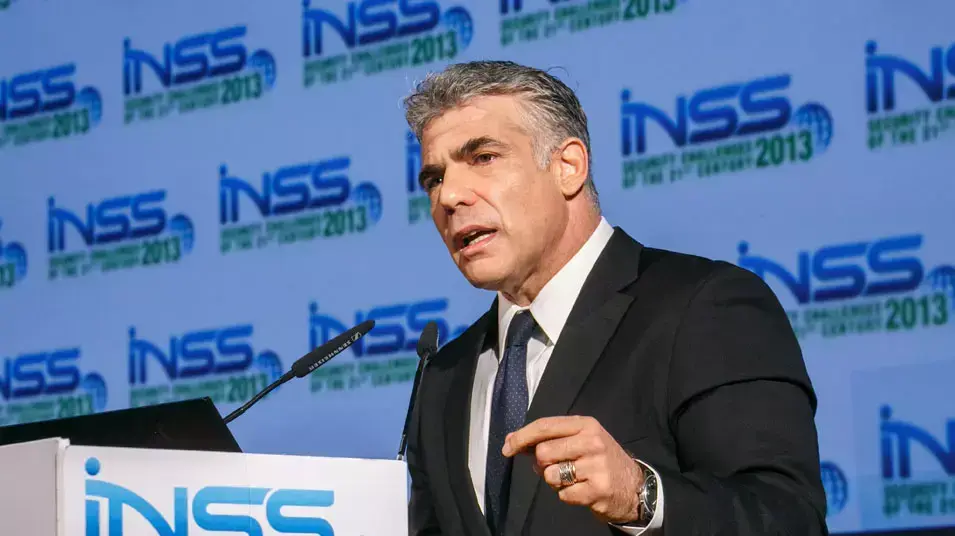 יאיר לפיד בכנס לאתגרי הביטחון של המאה ה 21, אפריל 2013 יאיר לפיד בכנס לאתגרי הביטחון של המאה ה 21, אפריל 2013