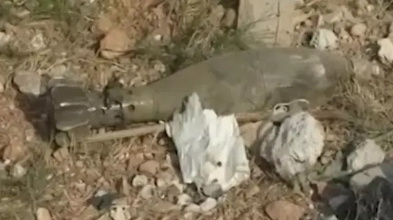 אל מנאר שידרה תמונות מאזור הפצצה בסוריה, מאי 2013 אל מנאר שידרה תמונות מאזור הפצצה בסוריה, מאי 2013