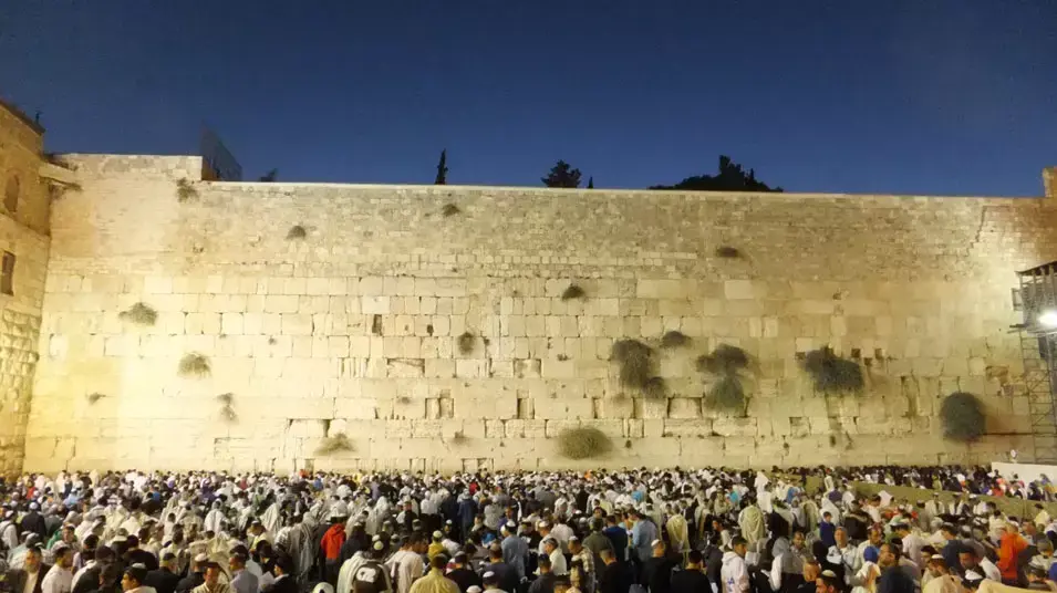 תיקון ליל שבועות, הכותל המערבי, ירושלים תיקון ליל שבועות, הכותל המערבי, ירושלים