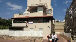 צוותי מד"א בבית משפחת  כהן בחדרה, מאי 3013