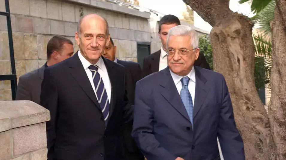 יו"ר הרשות הפלסטינית מחמוד עבאס (אבו מאזן) וראש ממשלת ישראל אהוד אולמרט, מרץ 2007 בירושלים יו"ר הרשות הפלסטינית מחמוד עבאס (אבו מאזן) וראש ממשלת ישראל אהוד אולמרט, מרץ 2007 בירושלים