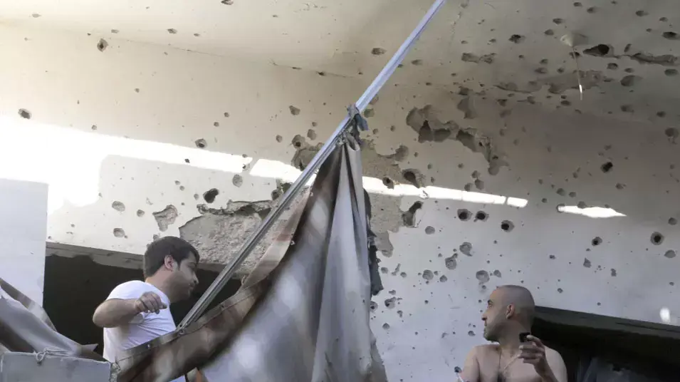 פיצוץ ברובע דאחייה, ביירות, אחרי ירי רקטות לעבר אנשי חיזבאללה. מאי 2013 פיצוץ ברובע דאחייה, ביירות, אחרי ירי רקטות לעבר אנשי חיזבאללה. מאי 2013