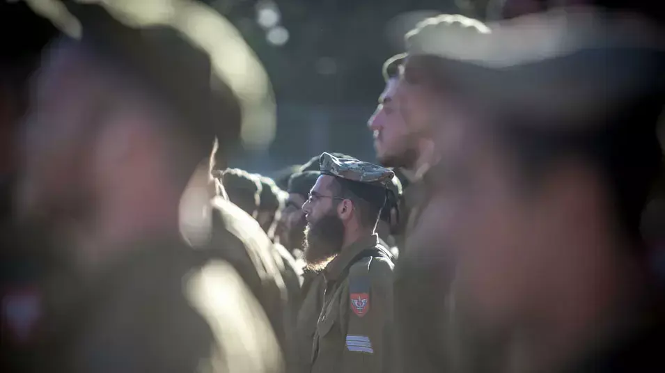 טקס השבעה של הנח"ל החרדי בגבעת התחמושת, מאי 2013