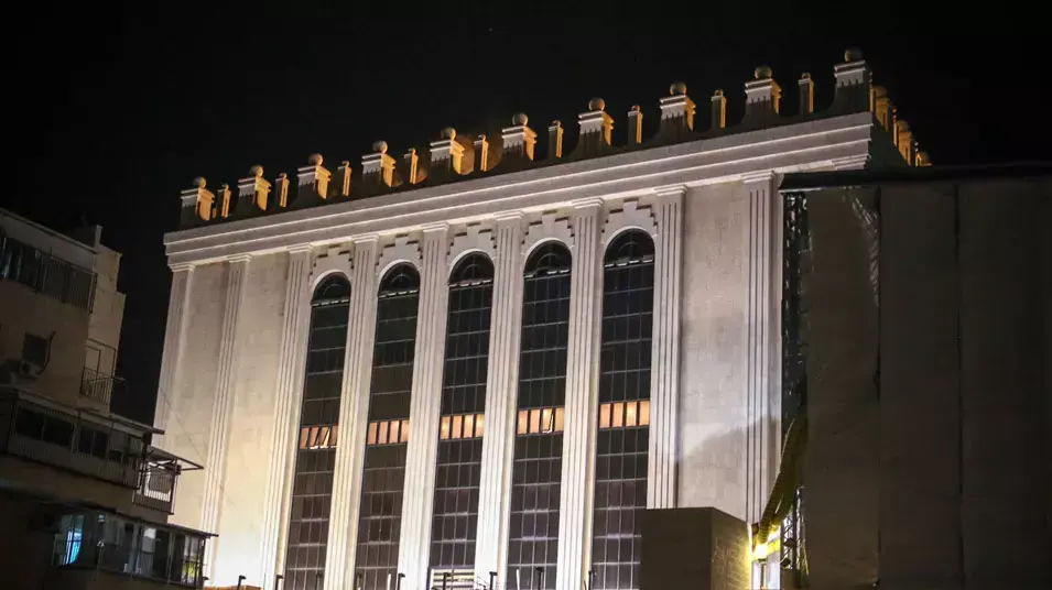 נער נפל מבניין וננעץ במוט ונפצע קשה בירושלים. מאי 2013 נער נפל מבניין וננעץ במוט ונפצע קשה בירושלים. מאי 2013
