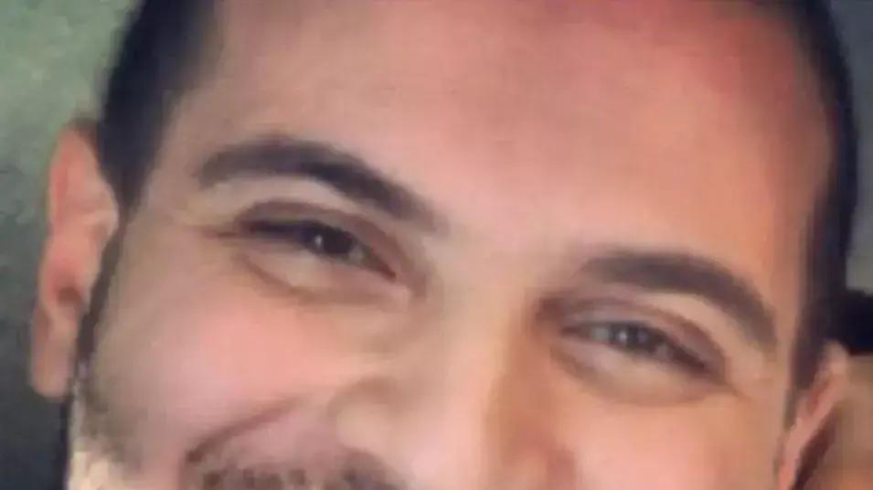 חאלד שקרה, מחנך שתלמידיו הערבים הופלו על ידי הסופרלנד. מאי 2013 חאלד שקרה, מחנך שתלמידיו הערבים הופלו על ידי הסופרלנד. מאי 2013