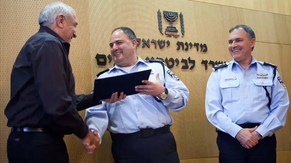 ניצב בנצי סאו ממונה למפקד מחוז ת"א, מאי 2013 ניצב בנצי סאו ממונה למפקד מחוז ת"א, מאי 2013