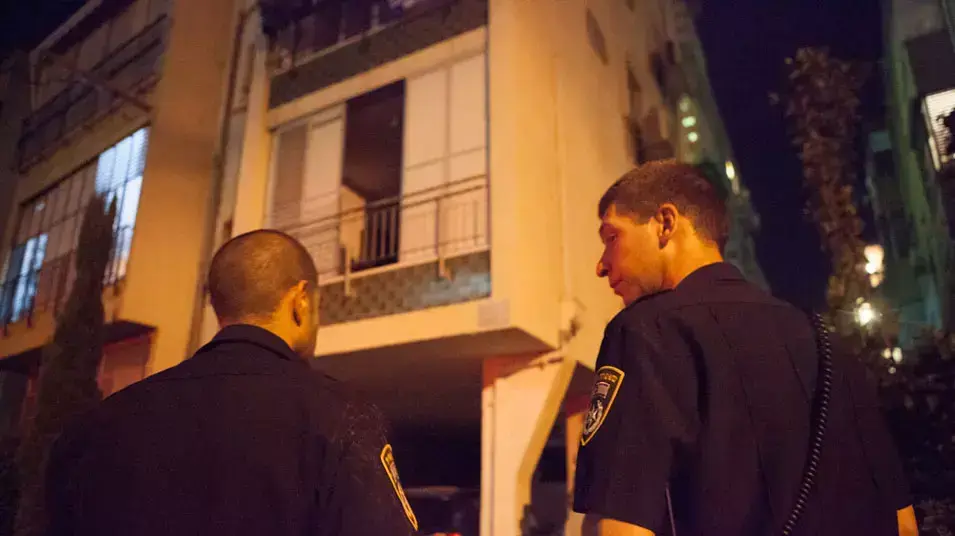אדם נהרג בפיצוץ בלון גז ברחוב חובבי ציון במרכז תל אביב אדם נהרג בפיצוץ בלון גז ברחוב חובבי ציון במרכז תל אביב