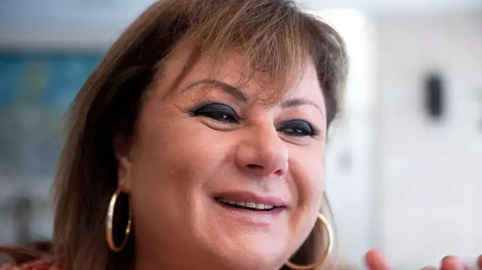 חנה לסלאו חנה לסלאו