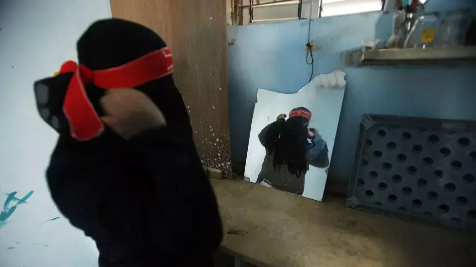 לוחמת בחזית הדמוקרטית לשחרור פלסטין