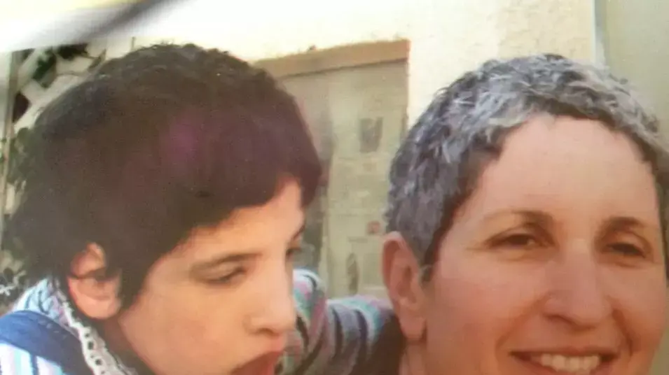 דגנית כהן ובתה דניאל דגנית כהן ובתה דניאל