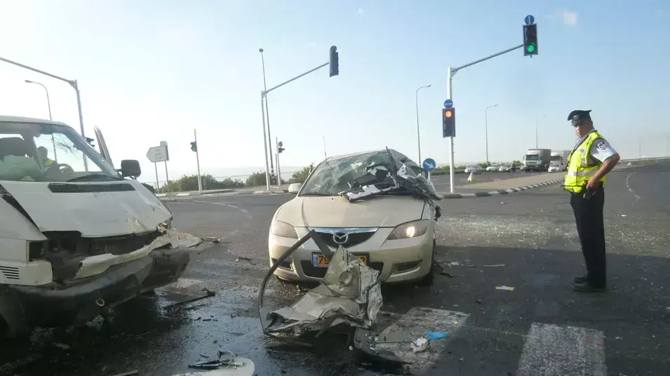 תאונת דרכים בצומת גומא בכביש 90 תאונת דרכים בצומת גומא בכביש 90