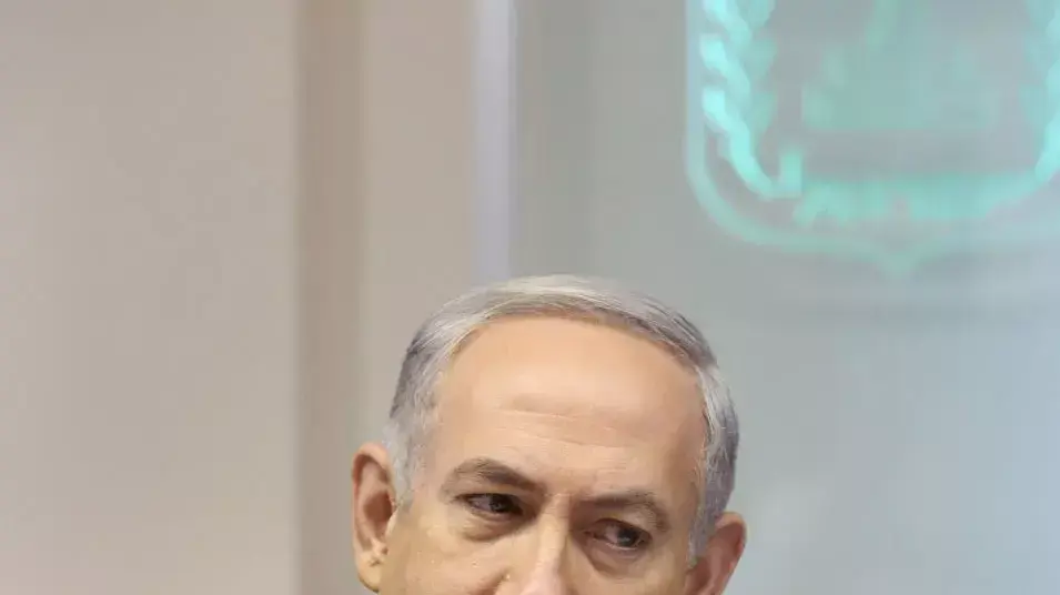 בנימין נתניהו בישיבת הממשלה. יוני 2013 בנימין נתניהו בישיבת הממשלה. יוני 2013