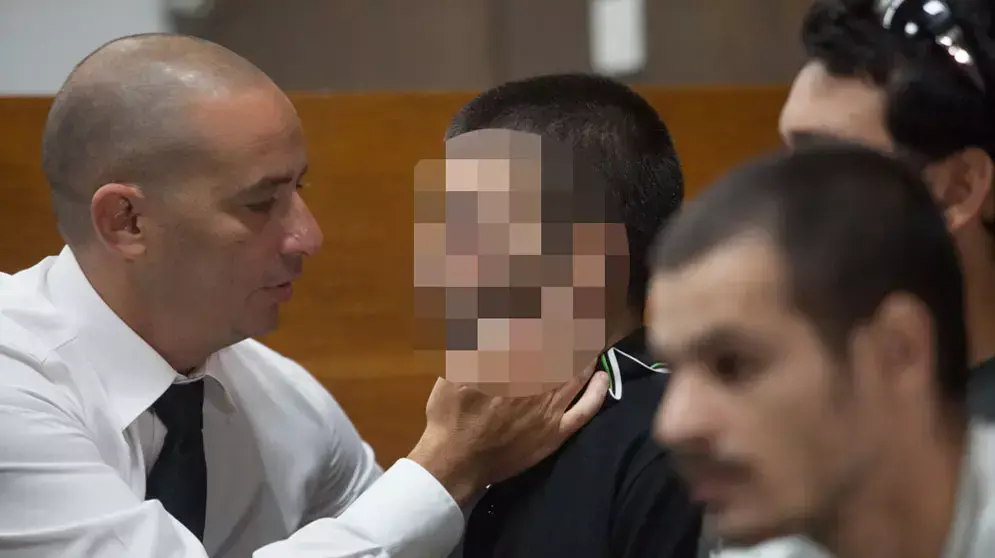 הקטין החשוד במעורבות הרצח בבר נוער, יוני 2013 הקטין החשוד במעורבות הרצח בבר נוער, יוני 2013