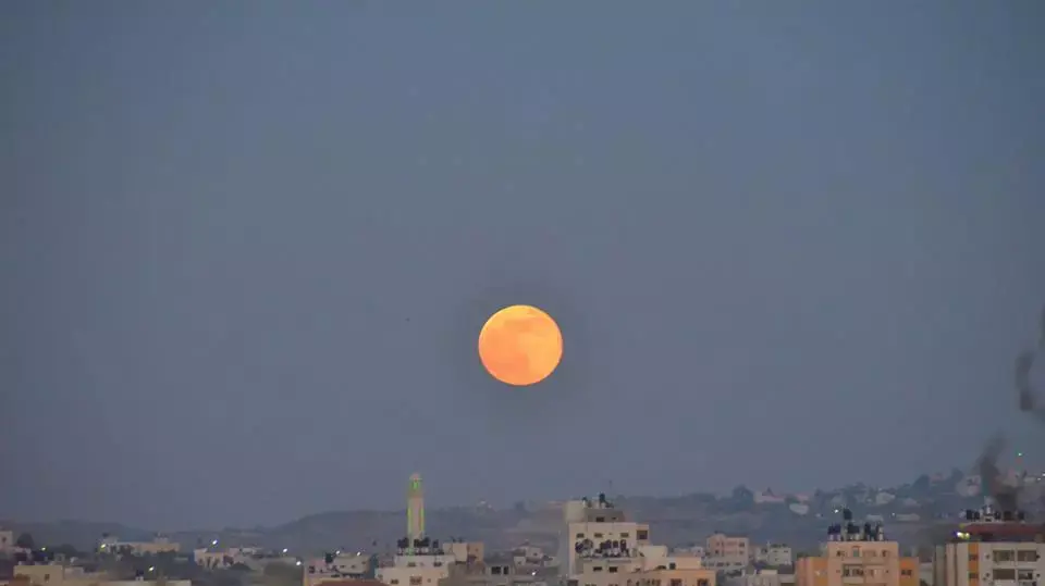 סופר ירח סופר ירח