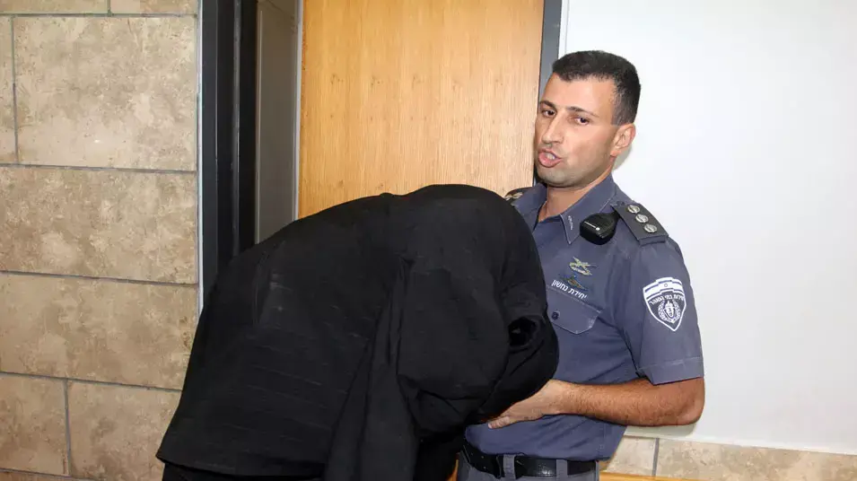 הארכת מעצר בביהמ"ש בנצרת של 2 מדריכים החשודים בתקיפה מינית של חניכים בפנימייה במגדל העמק, יוני 2013 הארכת מעצר בביהמ"ש בנצרת של 2 מדריכים החשודים בתקיפה מינית של חניכים בפנימייה במגדל העמק, יוני 2013