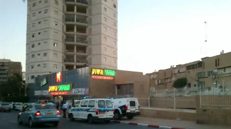 תאונת פגע וברח בה נהרגה אישה בבאר שבע. יוני 2013 תאונת פגע וברח בה נהרגה אישה בבאר שבע. יוני 2013