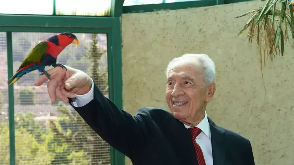 נשיא המדינה בביקורו הבוקר בגן החיות התנ"כי בירושלים לרגל 20 שנים לגן ופתיחת החופש הגדול. יוני 2013