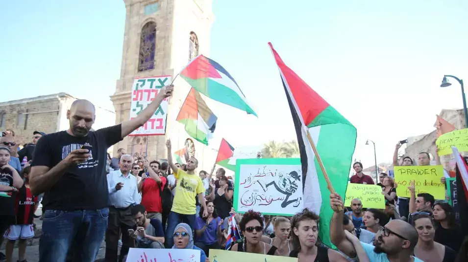 הפגנות ביפו בעקבות תכנית פראוור להתיישבות הבדואים. יולי 2013 הפגנות ביפו בעקבות תכנית פראוור להתיישבות הבדואים. יולי 2013