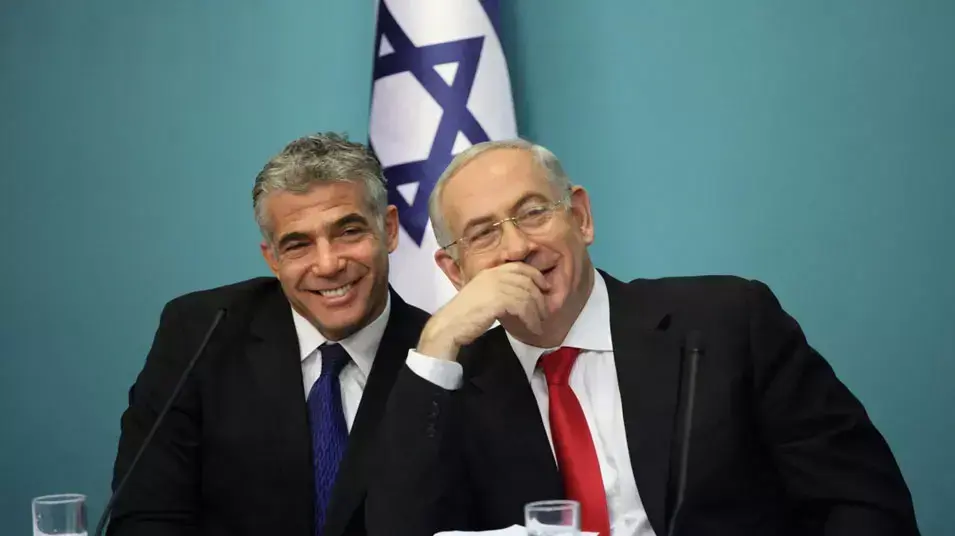 רוה"מ בנימין נתניהו ושר האוצר יאיר לפיד מכריזים על תכנית המכרזים לפתיחת שני נמלים נוספים, יולי 2013 רוה"מ בנימין נתניהו ושר האוצר יאיר לפיד מכריזים על תכנית המכרזים לפתיחת שני נמלים נוספים, יולי 2013