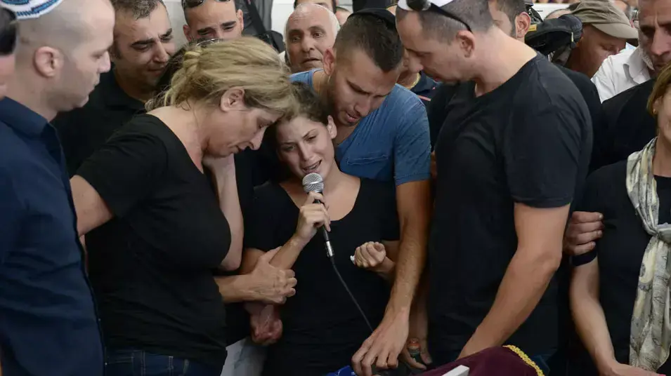 הלווייתם של נתן וימית ז'ורנו.יולי 2013 הלווייתם של נתן וימית ז'ורנו.יולי 2013