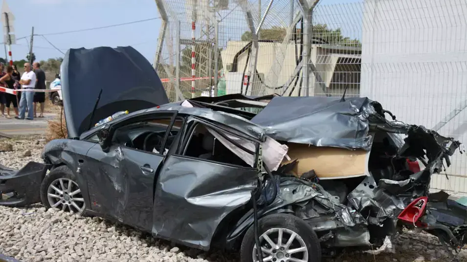 אדם נפצע בינוני בתאונה עם רכבת באזור חוף דור-נחשולים, 26 ביולי 2013 אדם נפצע בינוני בתאונה עם רכבת באזור חוף דור-נחשולים, 26 ביולי 2013