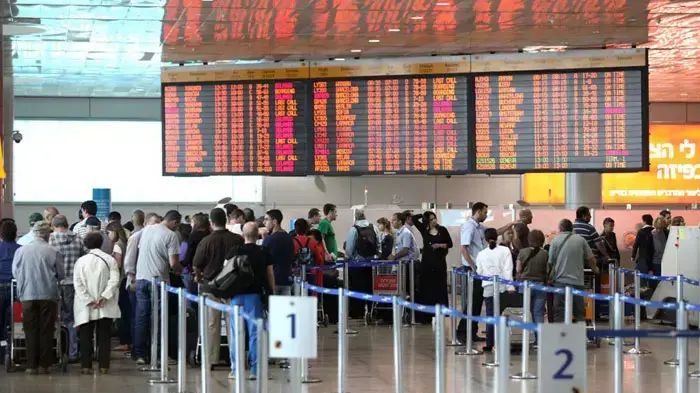 עיכובים בטיסות אחרי זיהום הדלק בנתב"ג עיכובים בטיסות אחרי זיהום הדלק בנתב"ג