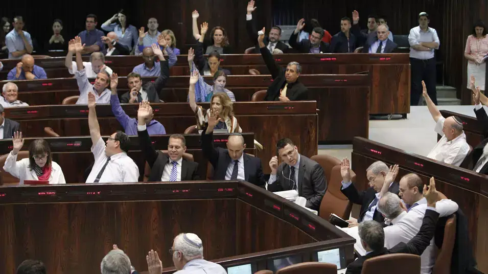 אישור התקציב בכנסת, יולי 2013 אישור התקציב בכנסת, יולי 2013