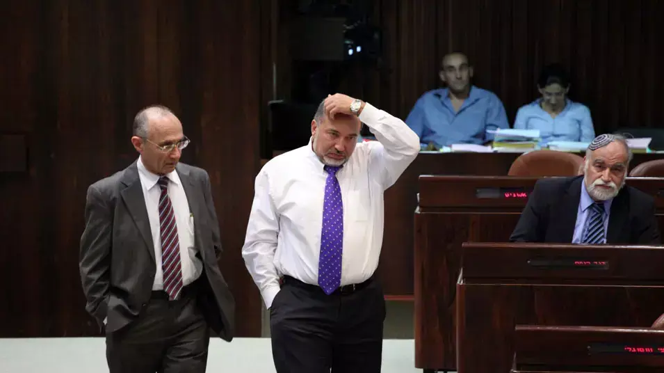 חבר כנסת אביגדור ליברמן עם שר התיירות עוזי לנדאו
