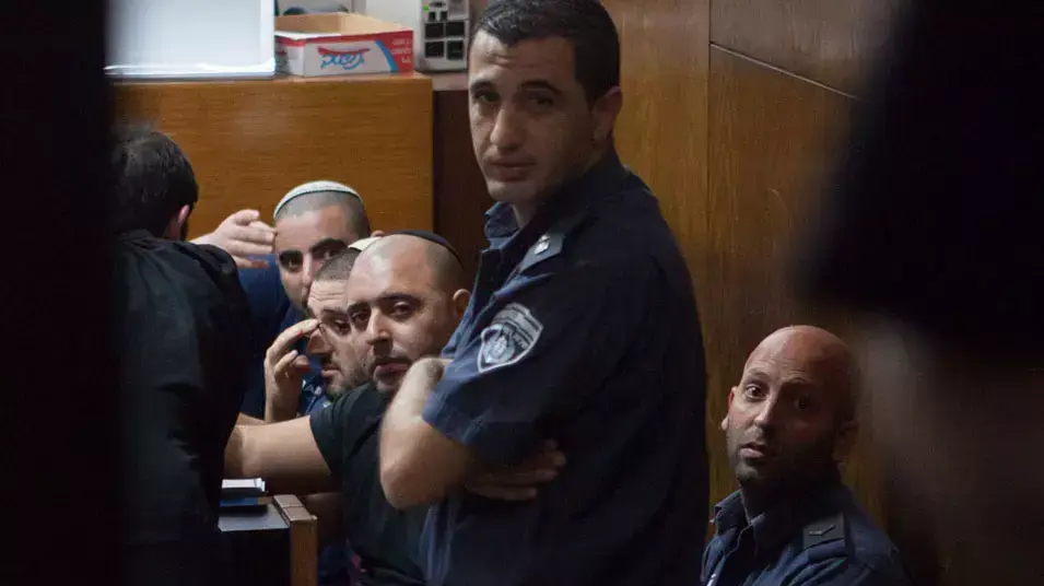 בני משפחת מוסלי, מואשמים בסחיטה באיומים בבית משפט השלום בת"א, יולי 2013 בני משפחת מוסלי, מואשמים בסחיטה באיומים בבית משפט השלום בת"א, יולי 2013