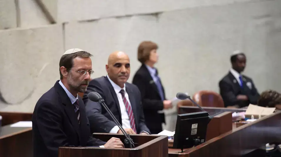 משה פייגלין במליאת הכנסת בדיון על חוק המשילות משה פייגלין במליאת הכנסת בדיון על חוק המשילות