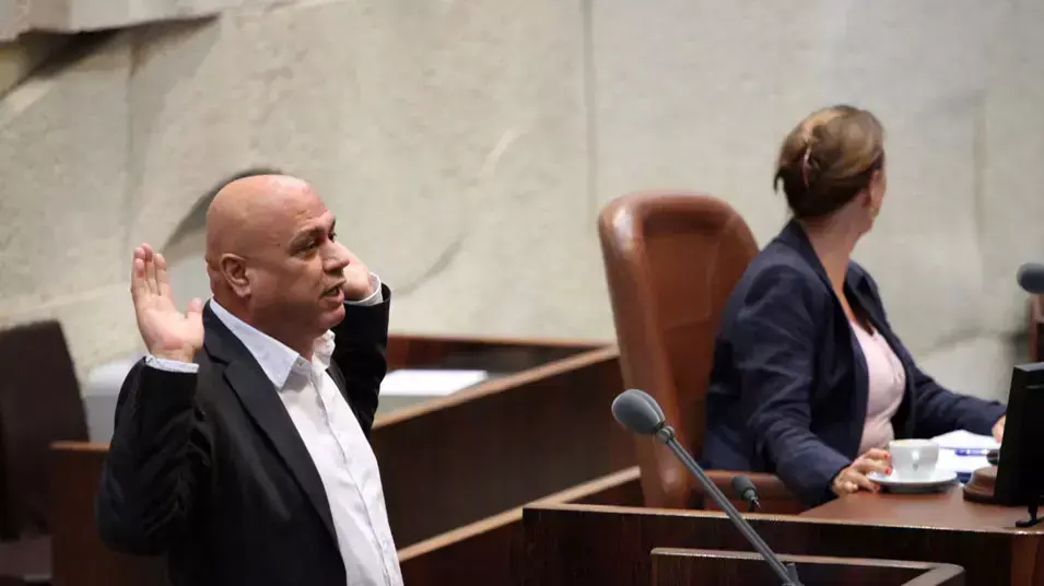 עיסאווי פריג' ורות קלדרון בדיון בכנסת על חוק המשילות עיסאווי פריג' ורות קלדרון בדיון בכנסת על חוק המשילות