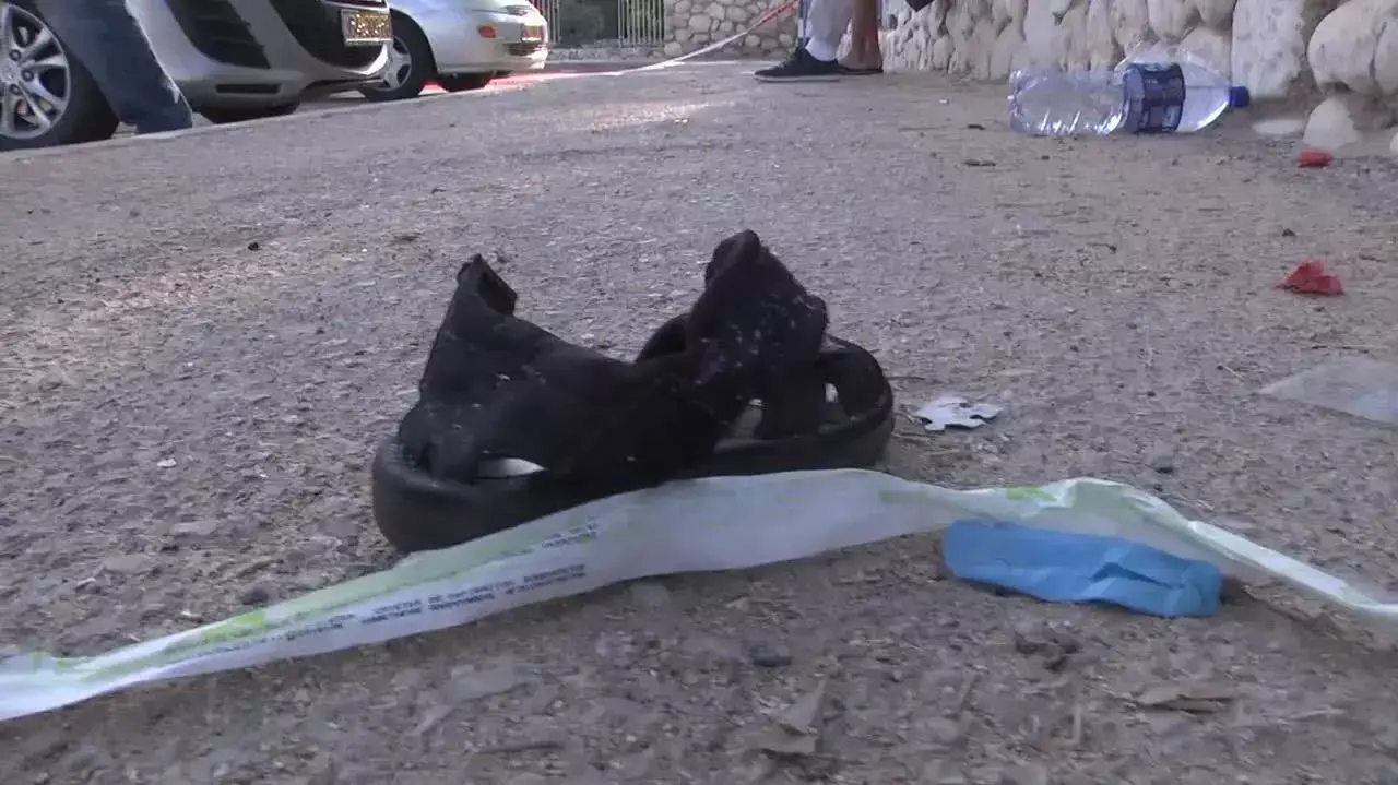 פעוט בן שלוש נשכח ברכב מול מרכז הקליטה בבאר שבע. אוגוסט 2013 פעוט בן שלוש נשכח ברכב מול מרכז הקליטה בבאר שבע. אוגוסט 2013