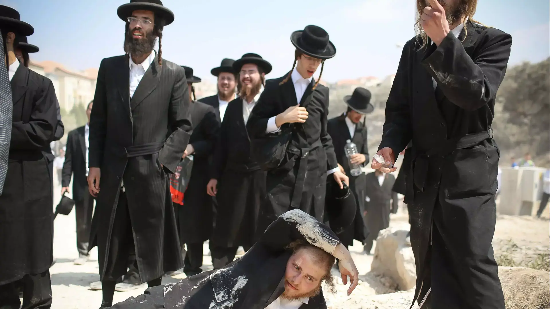 התפרעויות חרדים בבית שמש באתר הבנייה גולובנציץ', אוגוסט 2013 התפרעויות חרדים בבית שמש באתר הבנייה גולובנציץ', אוגוסט 2013