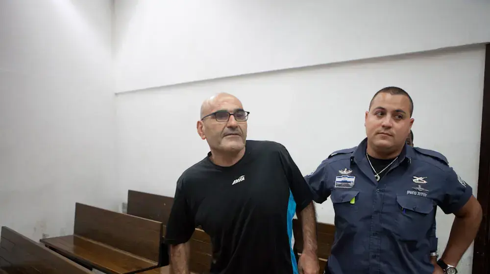 עמוס כהן החשוד באיומים על דוגמנית מוכרת בהארכת מעצר , אוגוסט  2013