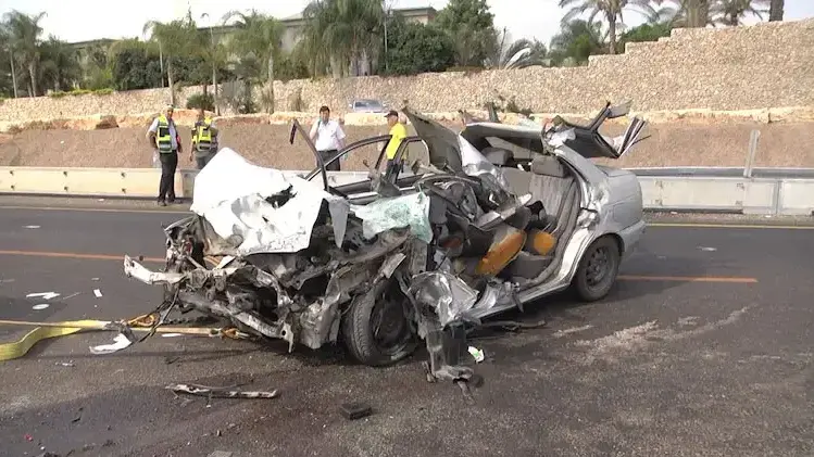 תאונה בשפלה: אב נהרג, שלושה מילדיו נפצעו קשה