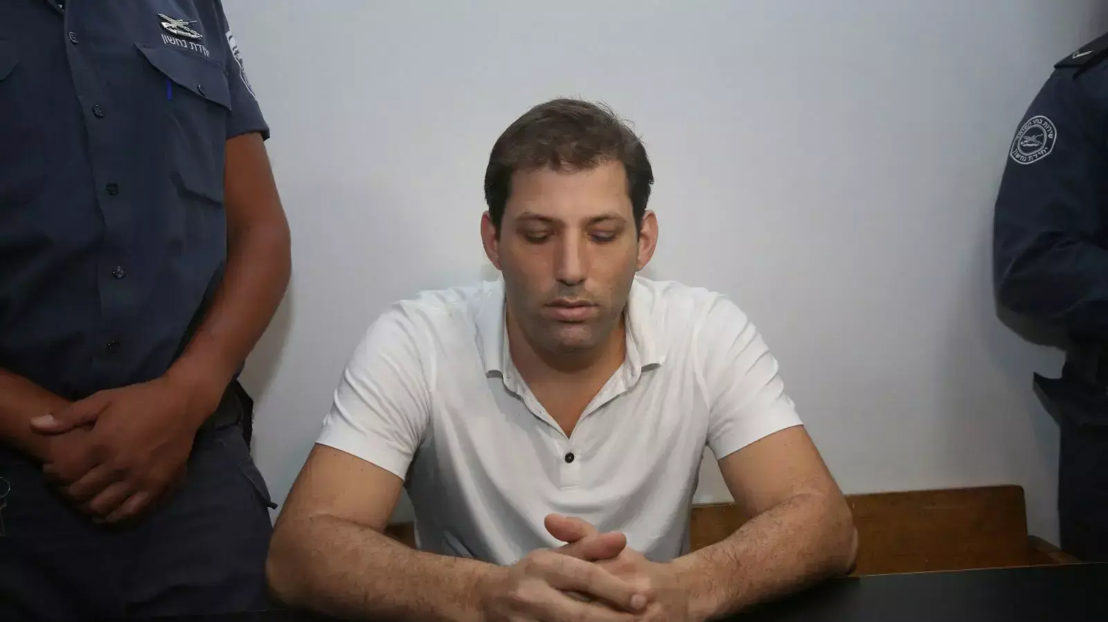 כתב אישום נגד ניב בורסוק החשוד בהונאת הסלב , אוגוסט 2013 כתב אישום נגד ניב בורסוק החשוד בהונאת הסלב , אוגוסט 2013
